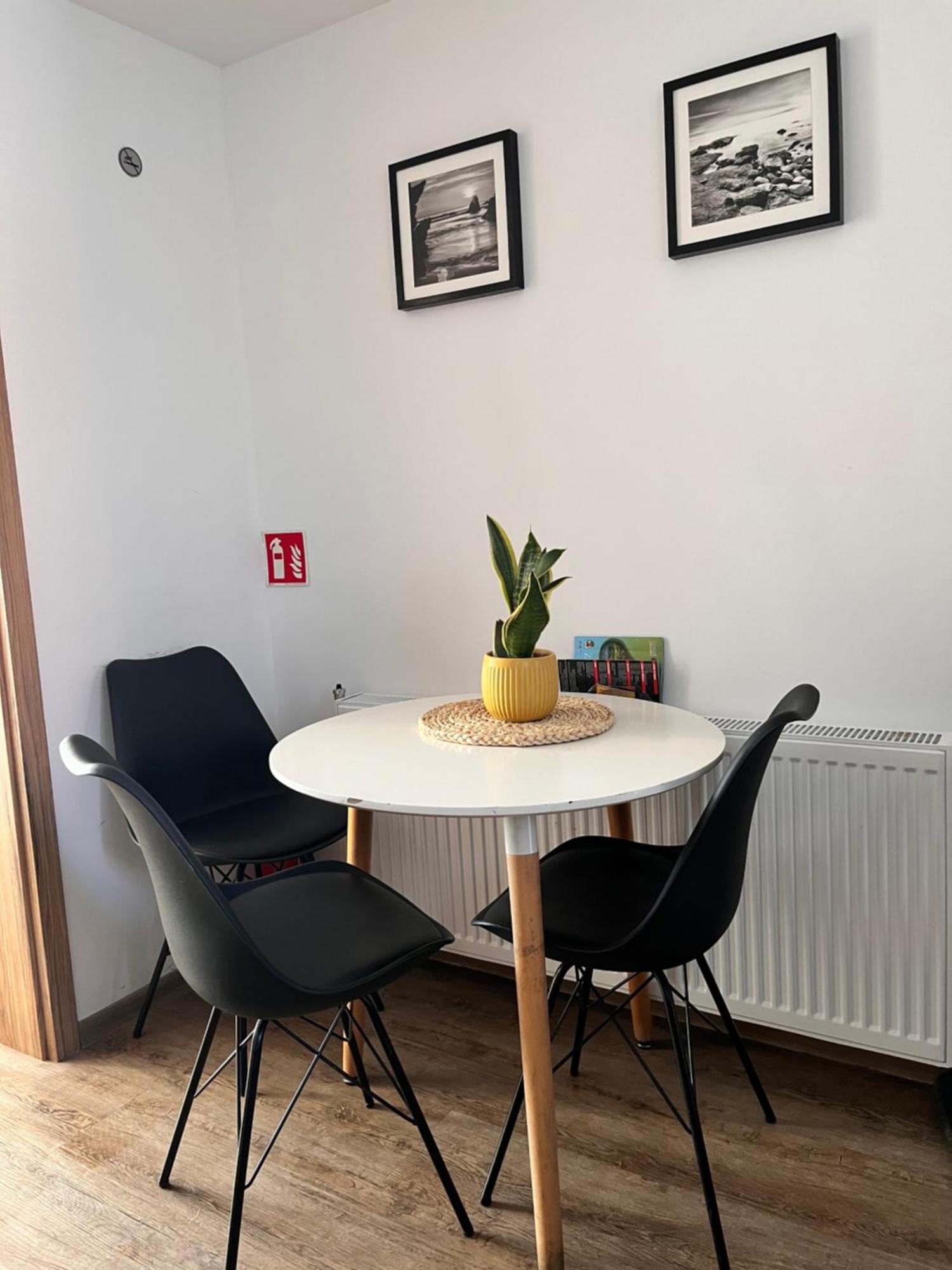 Apartament Numer 1, Dwie Sypialnie Dwa Lozka Orzysz Exterior foto